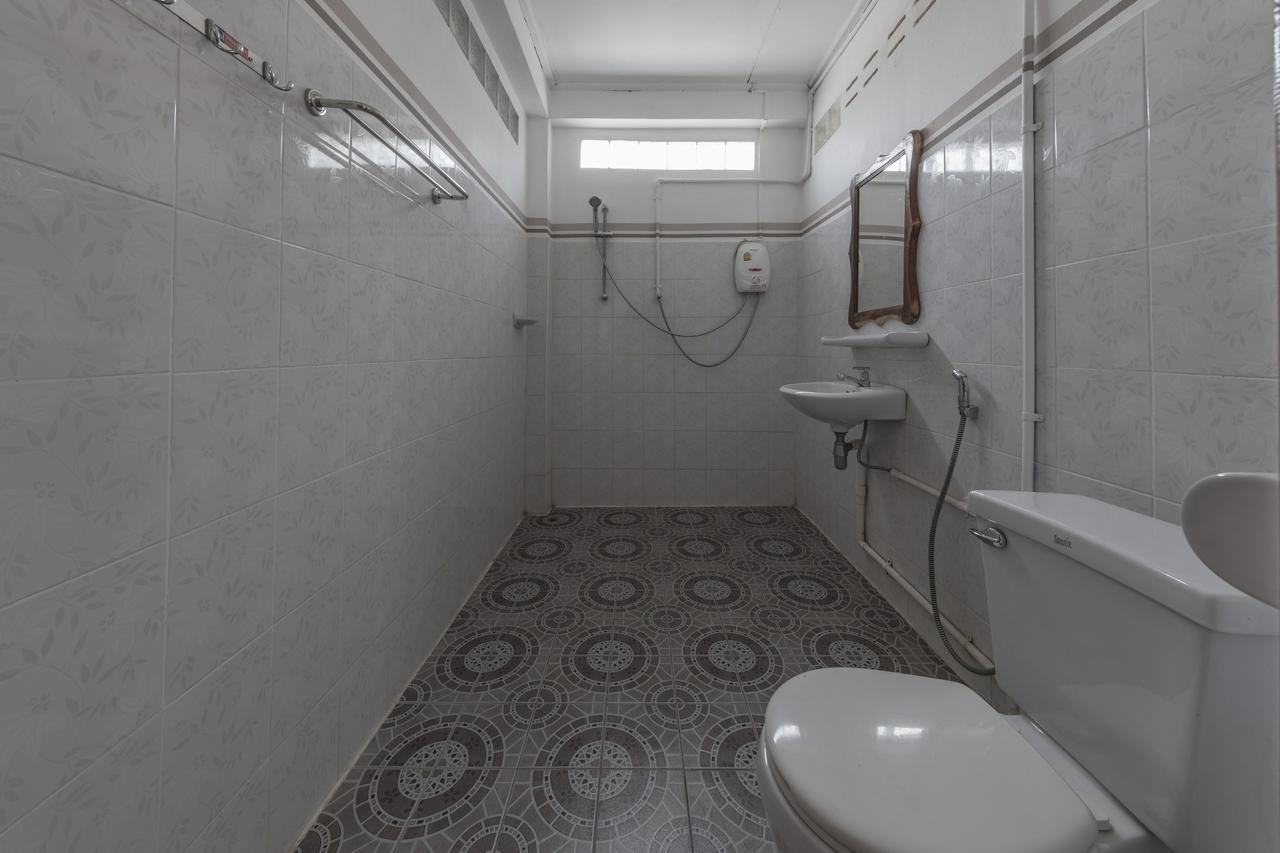 Baba Guesthouse Ban Dondét Exteriör bild